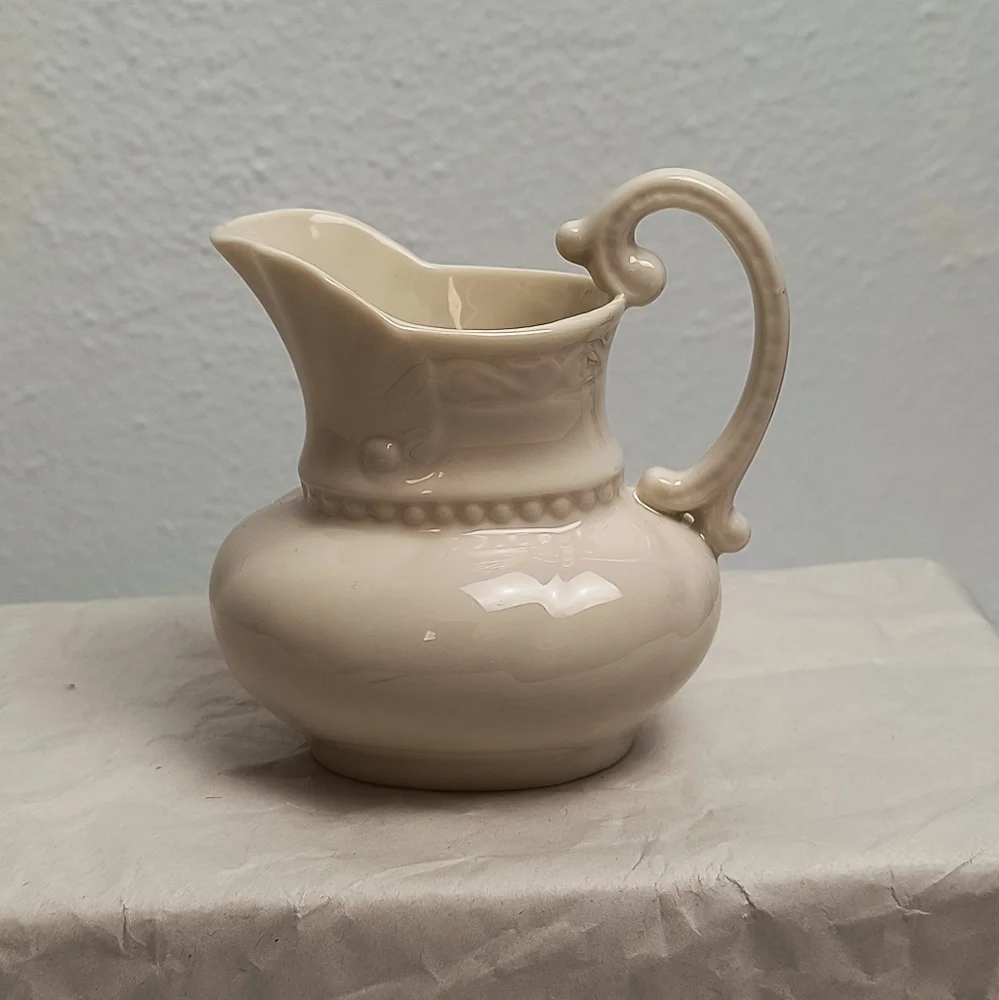 Lenox Colonial Ceramic Pitcher Creamer Syrup Off White